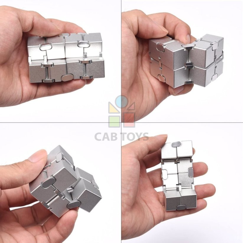Infinity Cube Antistresová kostka kovová - zlatá
