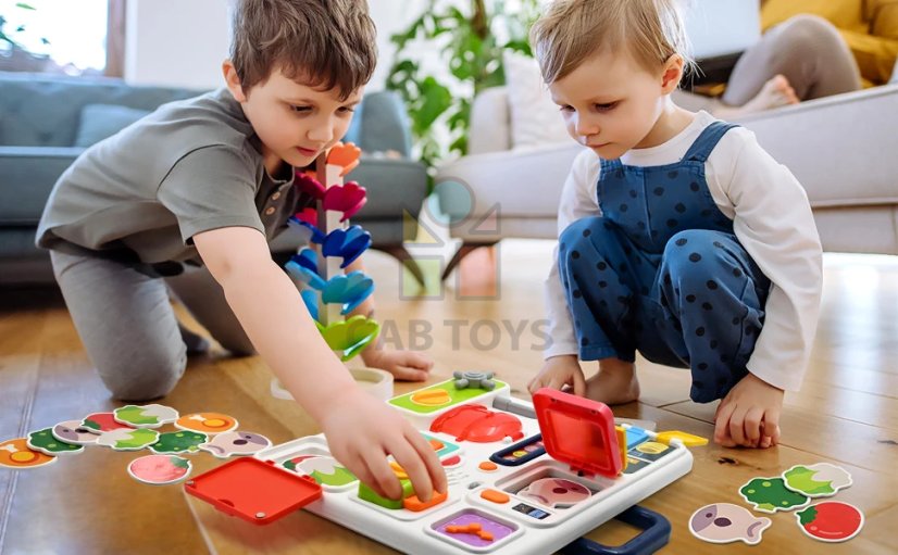 Montessori kuchyňka Busy Board světelná tabule se zvukovými efekty
