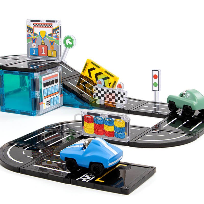 Magnetická stavebnice Racing Track Magnetic Tiles – závodní dráha, 75 ks